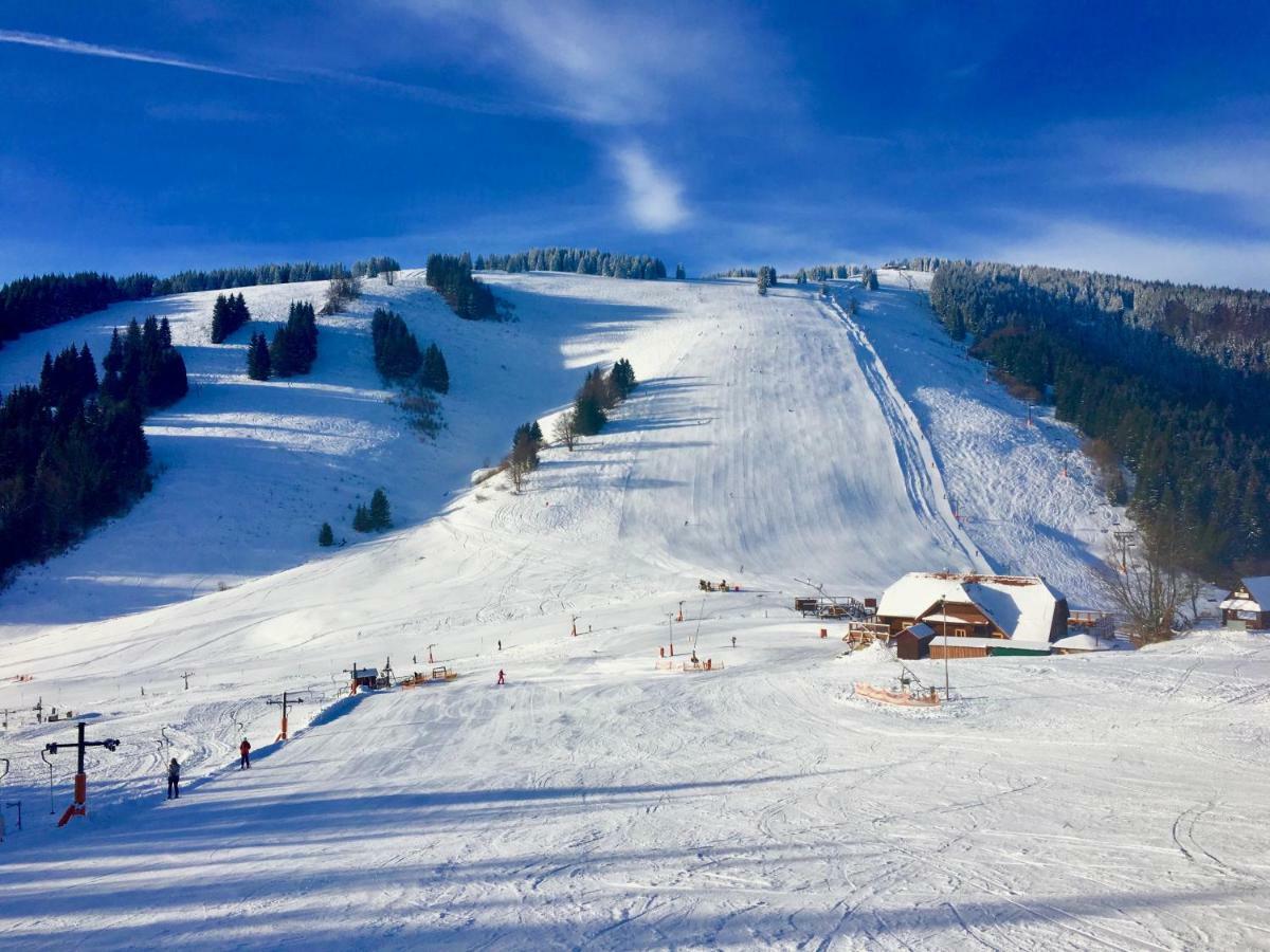 Penzion Saty Liptovske Sliace エクステリア 写真